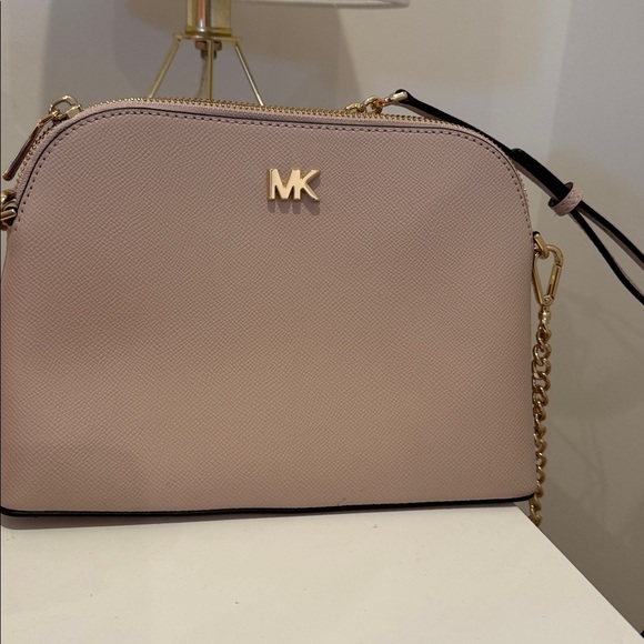 Michael Kors Blush Dome Crossbody Bag - Picture 1 of 5